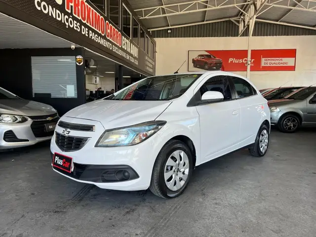 Carro Chevrolet Onix 2013 1.4 LT SPE/4