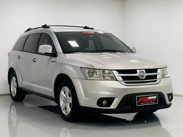 Carro Fiat Freemont 2012 2.4 16V Precision (Aut)