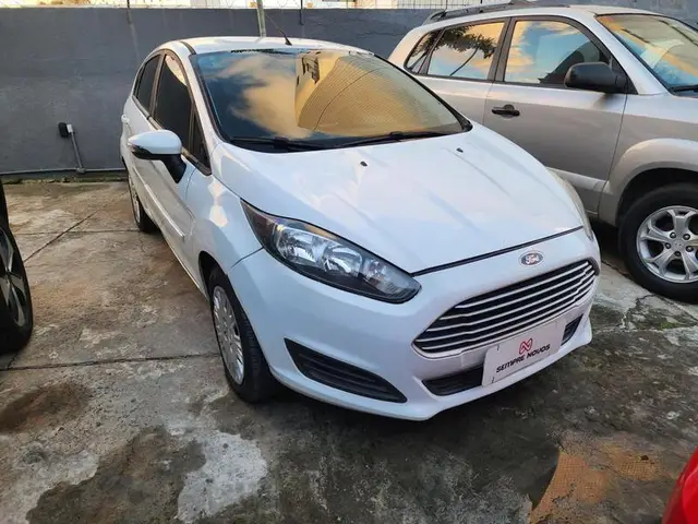 Carro Ford Fiesta Hatch 2017 SEL 1.6 16V Flex Mec. 5p - G