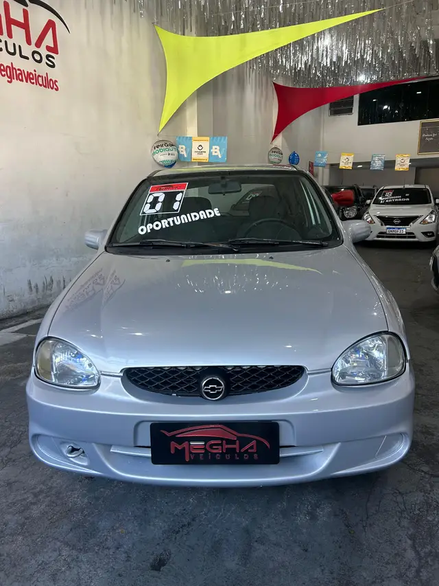 Carro Chevrolet Corsa Hatch 2001 Wind 1.0 MPFi 4p