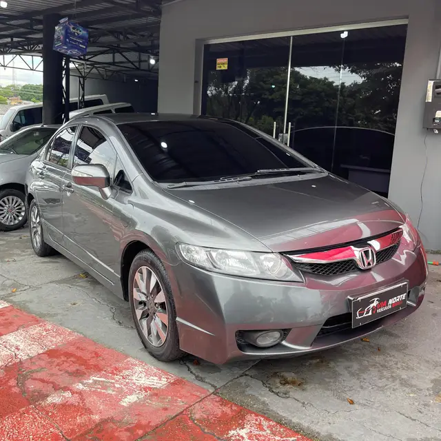 Carro Honda Civic 2011 New  LXL SE 1.8 i-VTEC (Flex)