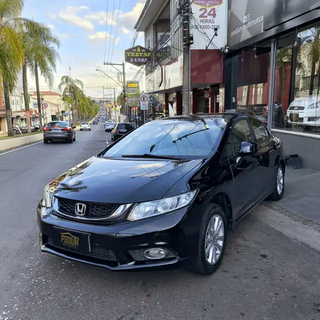 Carro Honda Civic 2014 LXS 1.8 i-VTEC (Aut) (Flex)