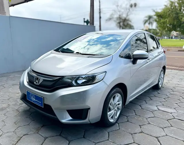 Carro Honda Fit 2015 1.5 16v LX (Flex)