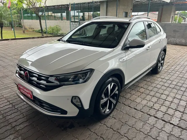 Carro Volkswagen Nivus 2023 Highline 200 TSI