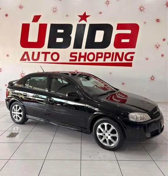 Carro Chevrolet Astra Hatch 2011 Advantage 2.0 (Flex)