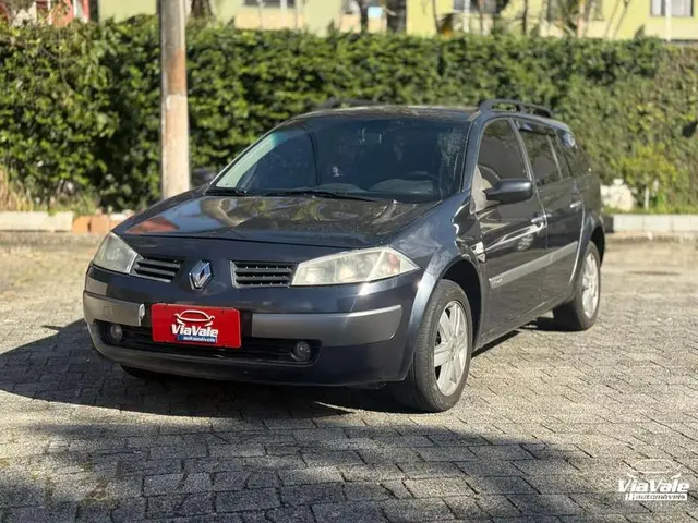 Carro Renault Megane Grand Tour 2008 Mégane Grand Tour Dynamique 2.0 16V