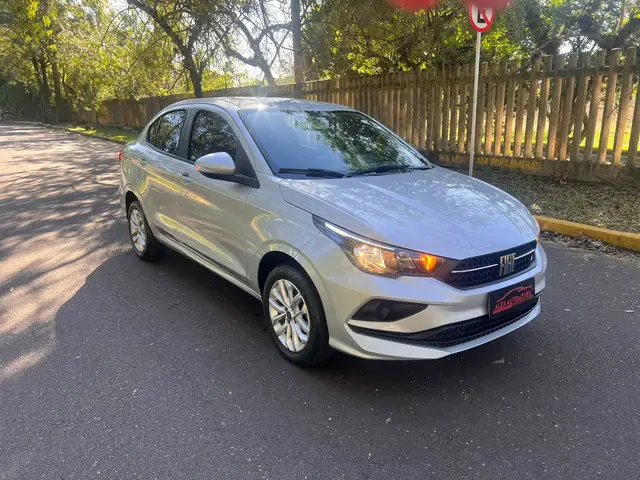 Carro Fiat Cronos 2021 Drive 1.3 (Flex)