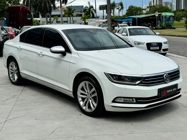 Carro Volkswagen Passat 2018 Highline 2.0 TSI DSG
