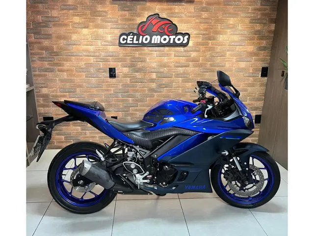 Moto Yamaha YZF R3 2023 ABS