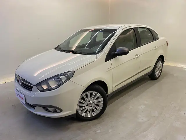 Carro Fiat Grand Siena 2015 Essence 1.6 16V (Flex)