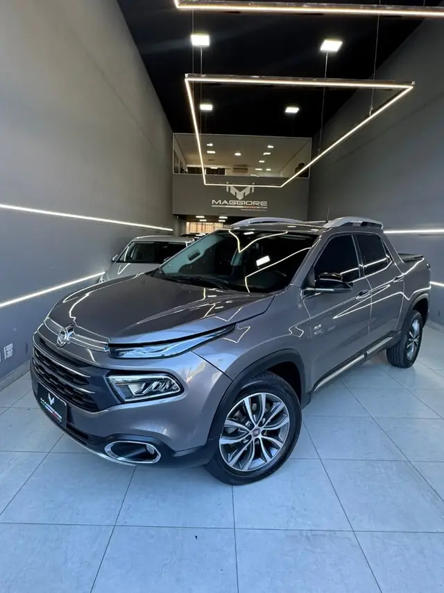 Carro Fiat Toro 2019 2.0 TDI Volcano Auto 4WD