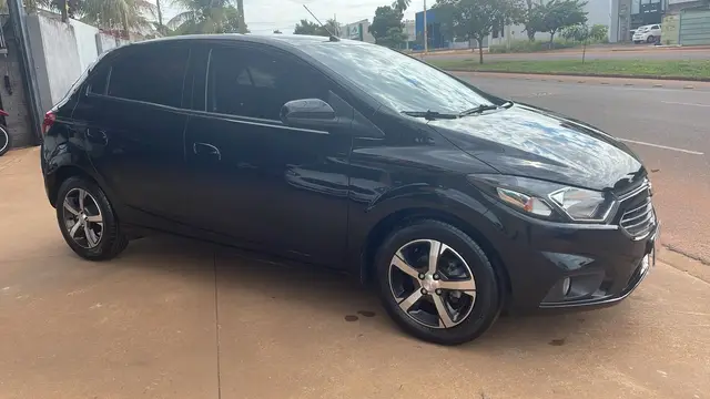 Carro Chevrolet Onix 2019 1.4 LTZ SPE/4
