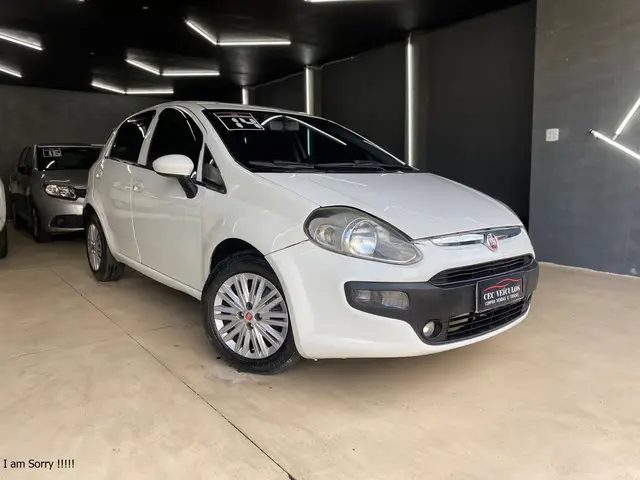 Carro Fiat Punto 2015 Attractive 1.4 (Flex)