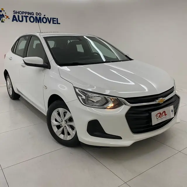 Carro Chevrolet Onix 2023 LT 1.0