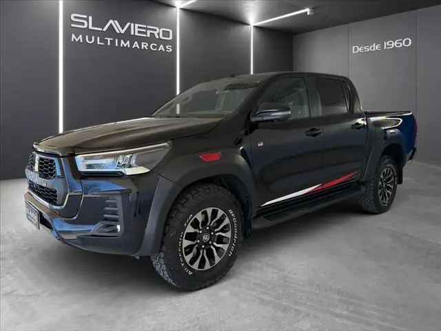 Carro Toyota Hilux Cabine Dupla 2023 GR-S 4x4 2.8 Diesel