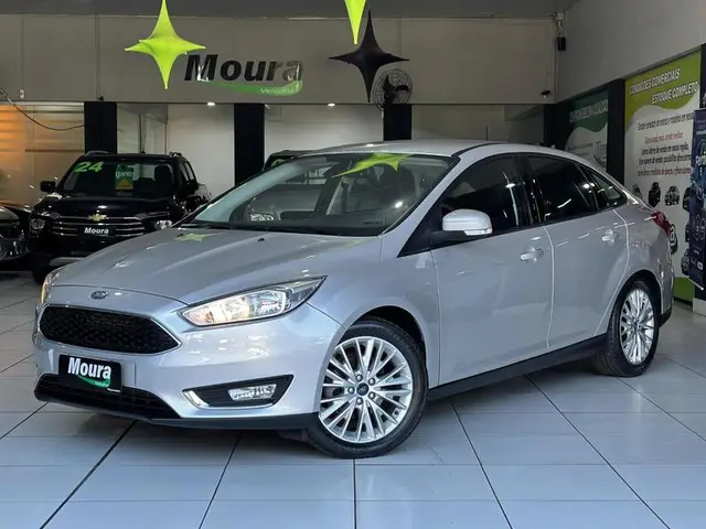 Carro Ford Focus Sedan 2018 SE 2.0 PowerShift