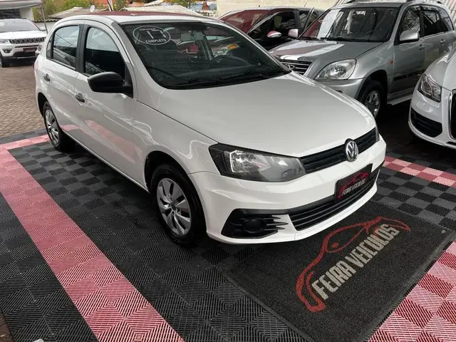 Carro Volkswagen Gol 2017 1.0 MPI Trendline 12V 5p (Flex)