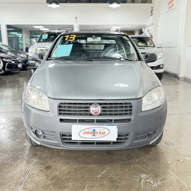 Carro Fiat Strada 2013 Working 1.4 (Flex) (Cabine Dupla)