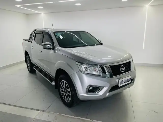 Carro Nissan Frontier 2021 2.3 TD CD XE 4x4 (Aut)