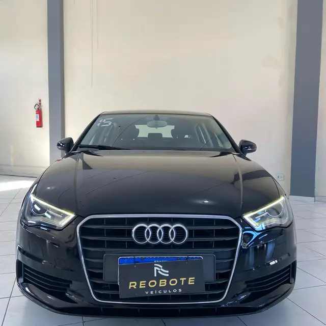 Carro Audi A3 2015 1.4 TFSI Attraction S Tronic
