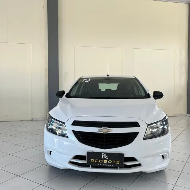 Carro Chevrolet Onix 2019 1.0 Joy SPE/4
