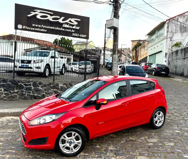Carro Ford Fiesta Hatch 2017 SEL 1.6 16V Flex Mec. 5p - G