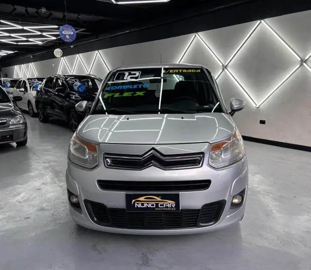 Carro Citroën C3 Picasso 2012 GLX 1.6 16V (Flex)
