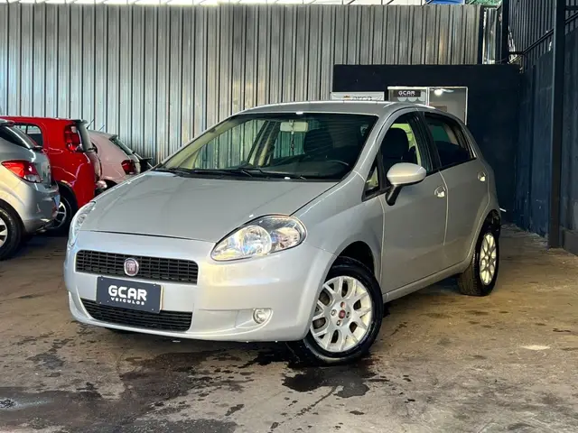 Carro Fiat Punto 2010 HLX 1.8 (Flex)