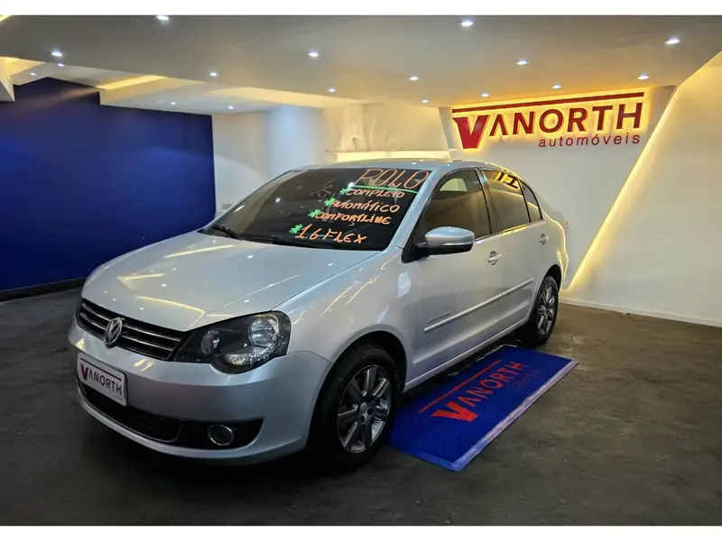 Volkswagen Polo Sedan Comfortline 1.6 8V I-Motion (Flex) (Aut)