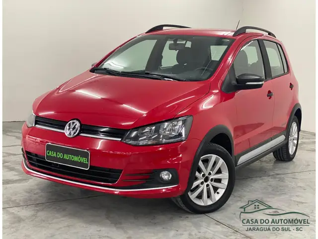 Carro Volkswagen Fox 2017 1.0 MPI Track (Flex)