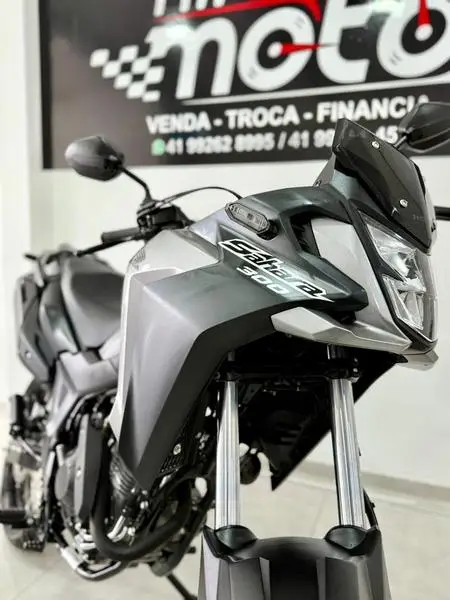 Moto Honda XRE Sahara 300 2025 ABS