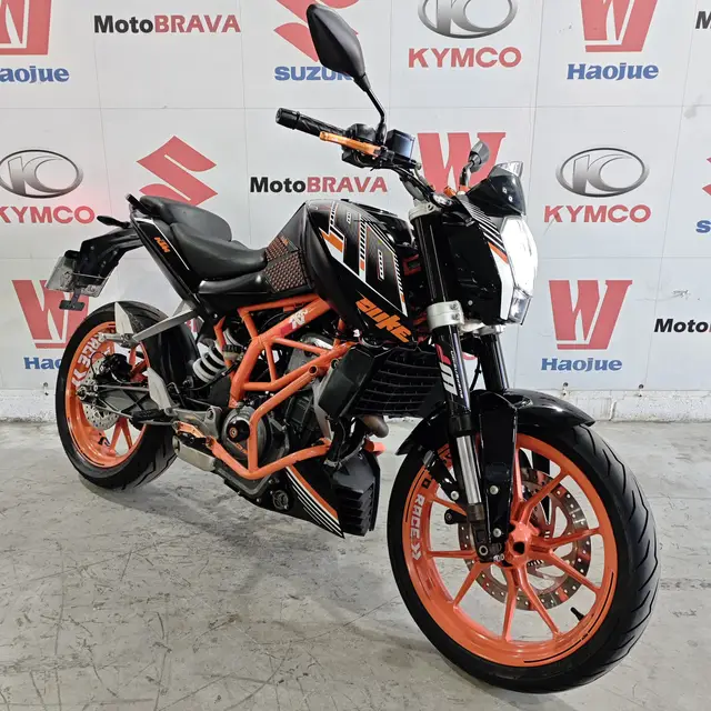 Carro KTM Duke 390 2017 390