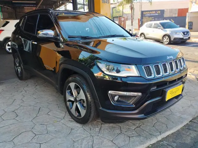Carro Jeep Compass 2017 2.0 Limited (Aut) (Flex)