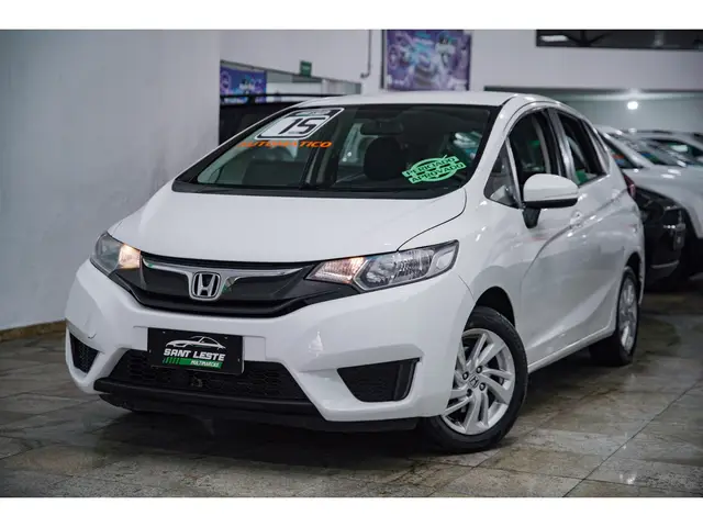 Carro Honda Fit 2015 1.5 16v LX CVT (Flex)