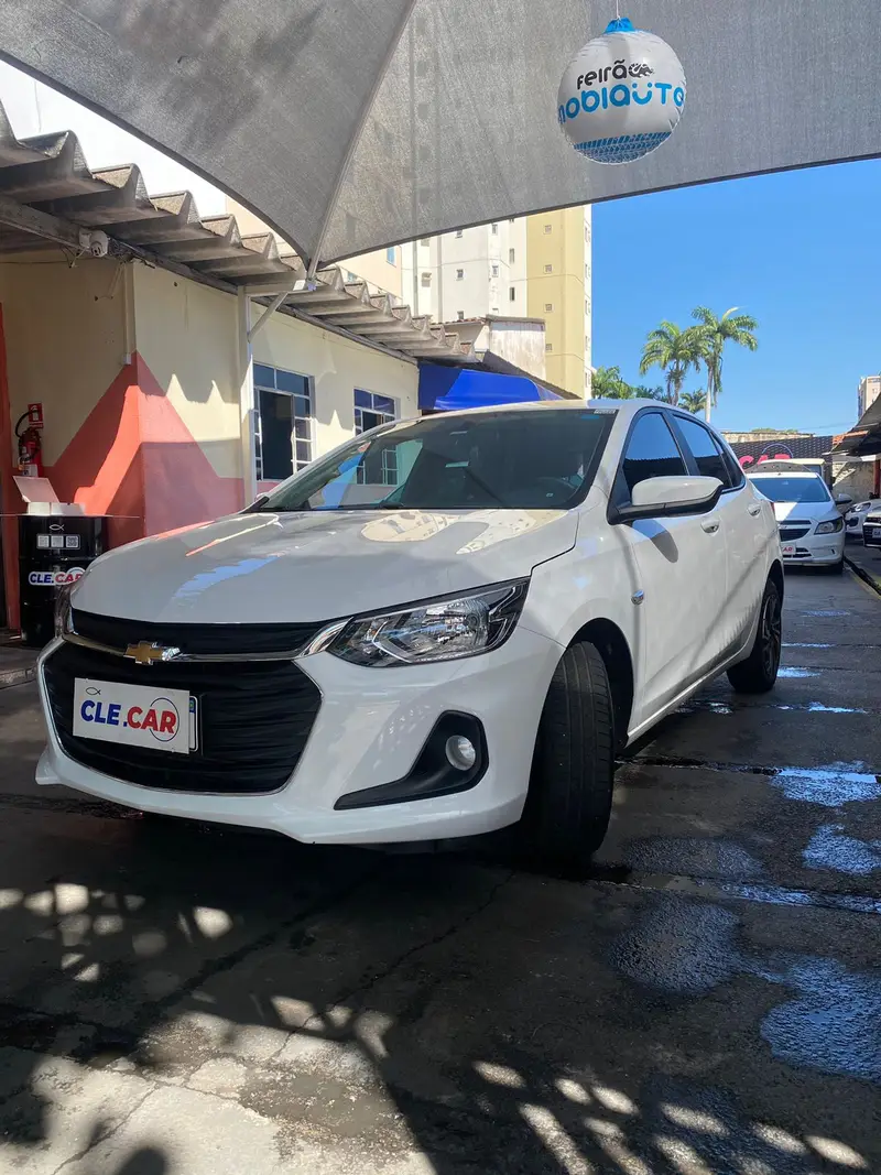 Chevrolet Onix LT 1.0