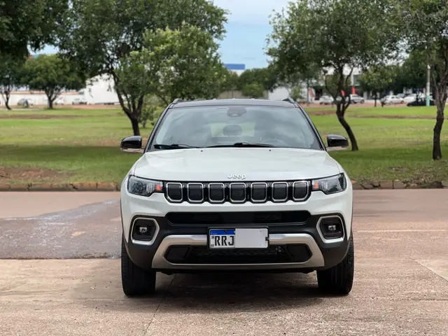 Carro Jeep Compass 2022 Limited 2.0 TD350 4x4 (Aut)