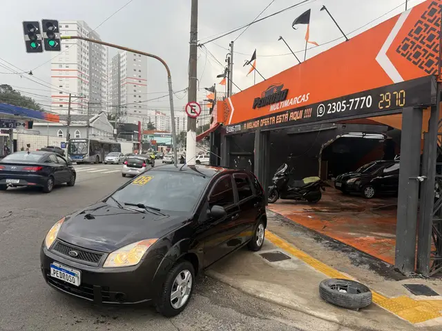 Carro Ford Fiesta Hatch 2008 1.0 (Flex)