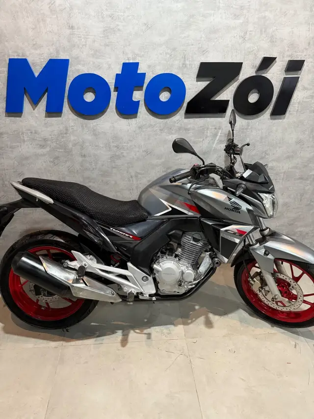 Moto Honda CB 250F Twister 2018 (ABS)