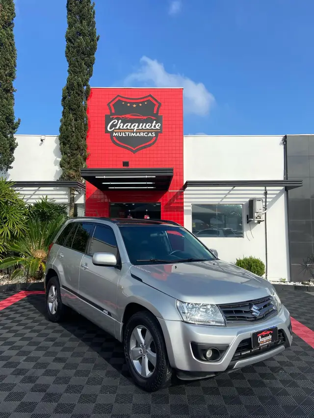 Carro Suzuki Grand Vitara 2010 4x4 2.0 16V (aut)