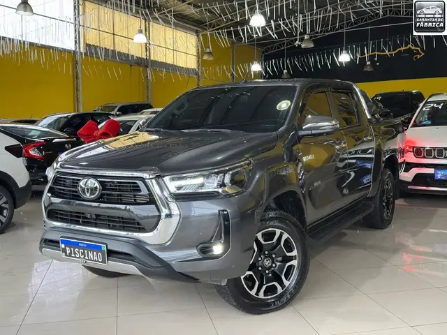 Carro Toyota Hilux Cabine Dupla 2024 SRX 4x4 2.8 Diesel