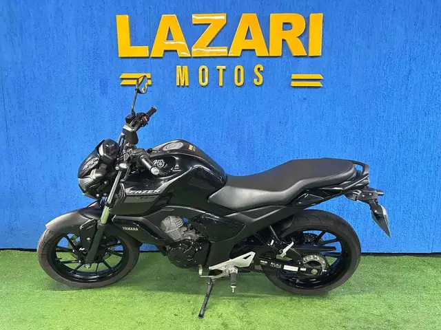Carro Yamaha Fazer FZ15 2024 ABS