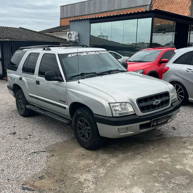Carro Chevrolet Blazer 2002 STD 4x2 2.4 MPFi