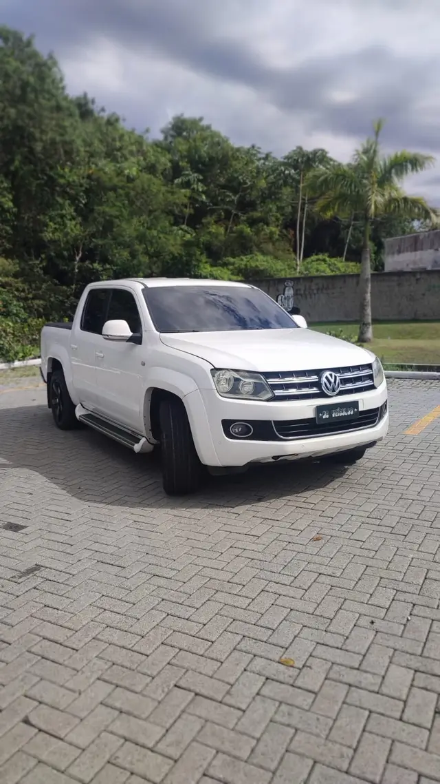 Carro Volkswagen Amarok 2014 2.0 CD 4x4 TDi Highline (Aut)
