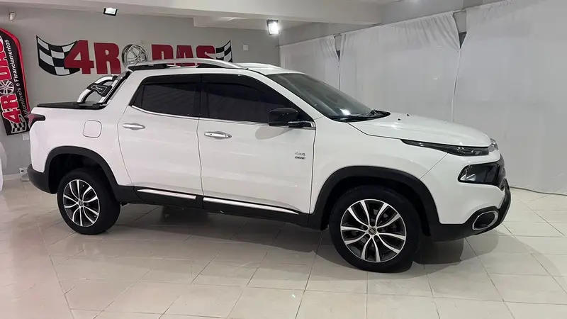 Fiat Toro 2.0 TDI Volcano Auto 4WD