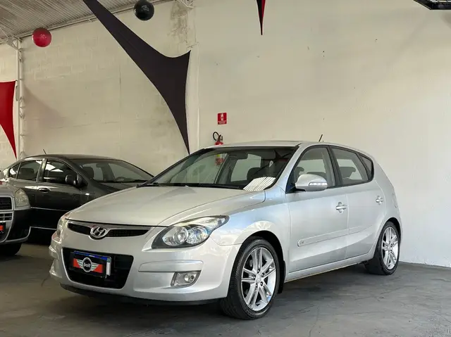 Carro Hyundai i30 2011 GLS 2.0 16V Top (aut)