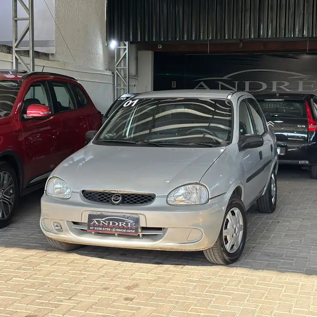 Carro Chevrolet Corsa Sedan 2001 Wind 1.0 MPFi