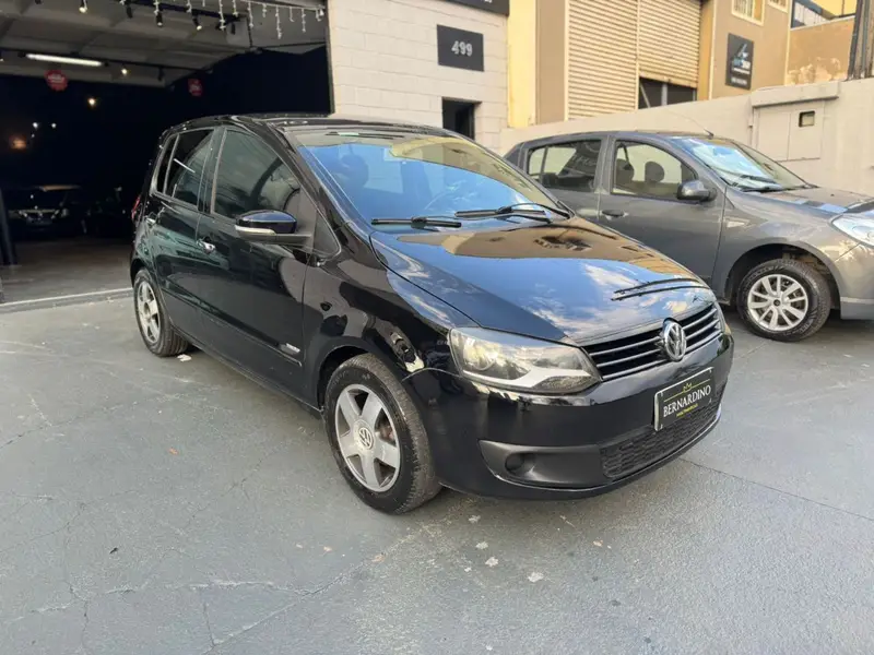 Volkswagen Fox 1.0 VHT (Flex) 4p