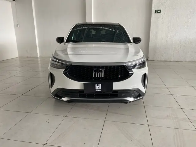 Carro Fiat Fastback 2023 Impetus Turbo 200 (Flex) (Aut)