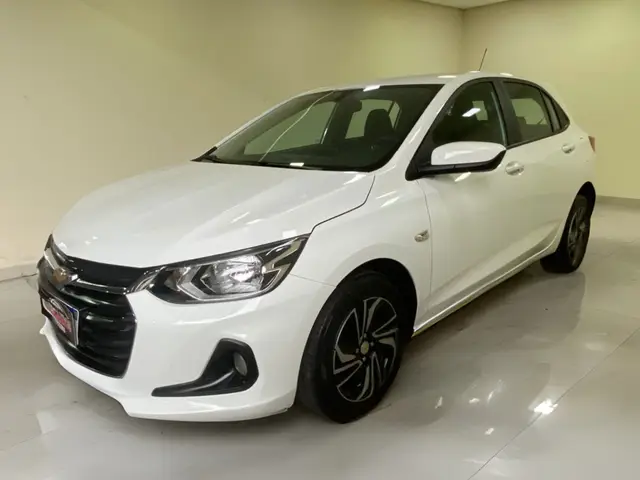Carro Chevrolet Onix 2024 LT 1.0