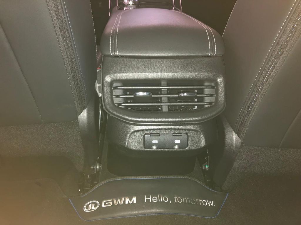 Haval H6 PHEV34